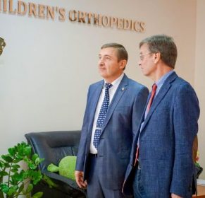 13 сентября 2018 года в научно-исследовательском детском ортопедическом институте имени Г.И.Турнера состоялось выездное заседание Бюро Отделения медицинских наук РАН