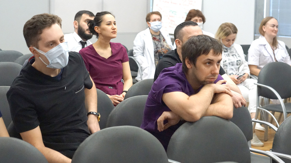 Подписано соглашение о сотрудничестве между НМИЦ детской травматологии и ортопедии имени Г. И. Турнера и Больницей традиционной китайской медицины при Синьцзянском медицинском университете