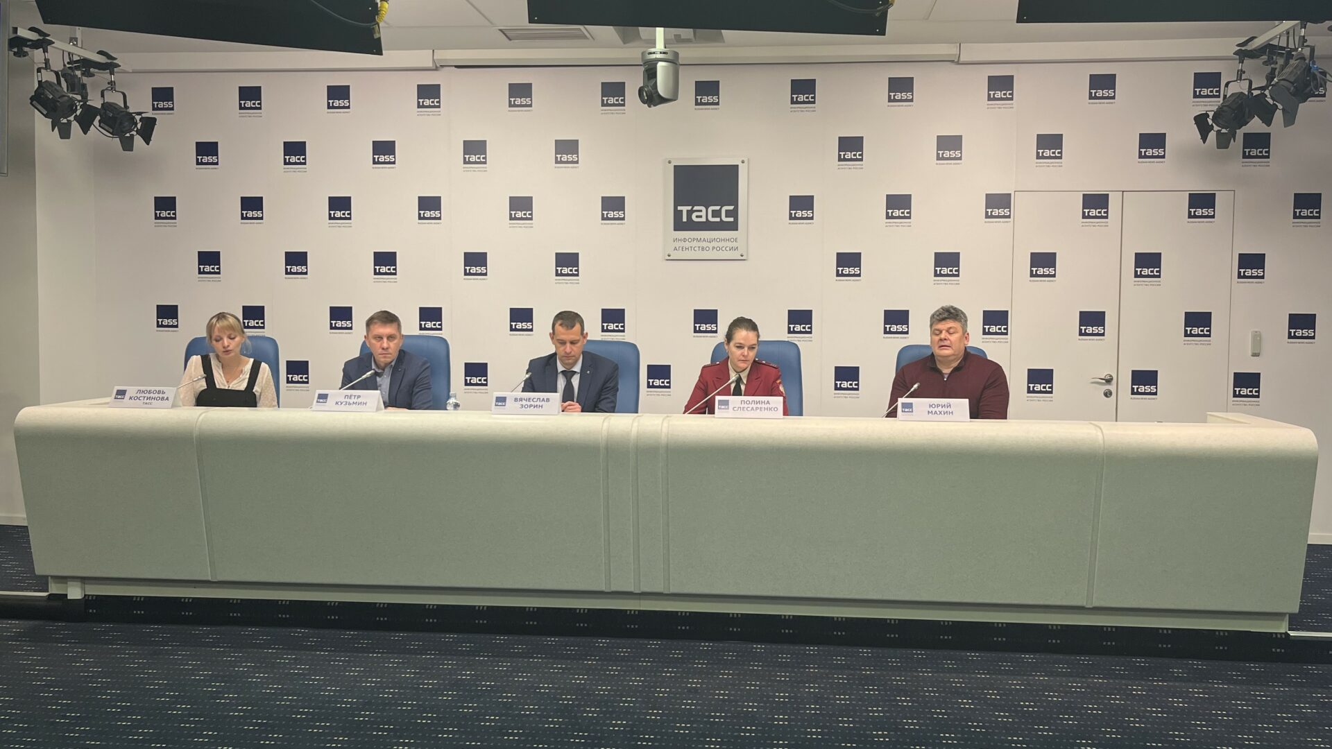 Вячеслав Зорин рассказал на пресс-конференции о частых причинах детского травматизма зимой