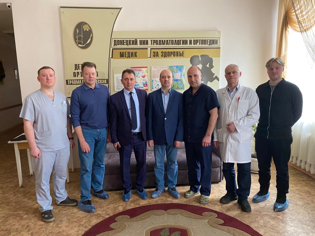 Специалисты НМИЦ оказывают консультативно-методическую помощь жителям новых территорий РФ - ЛНР, ДНР, Херсонской и Запорожской областей
